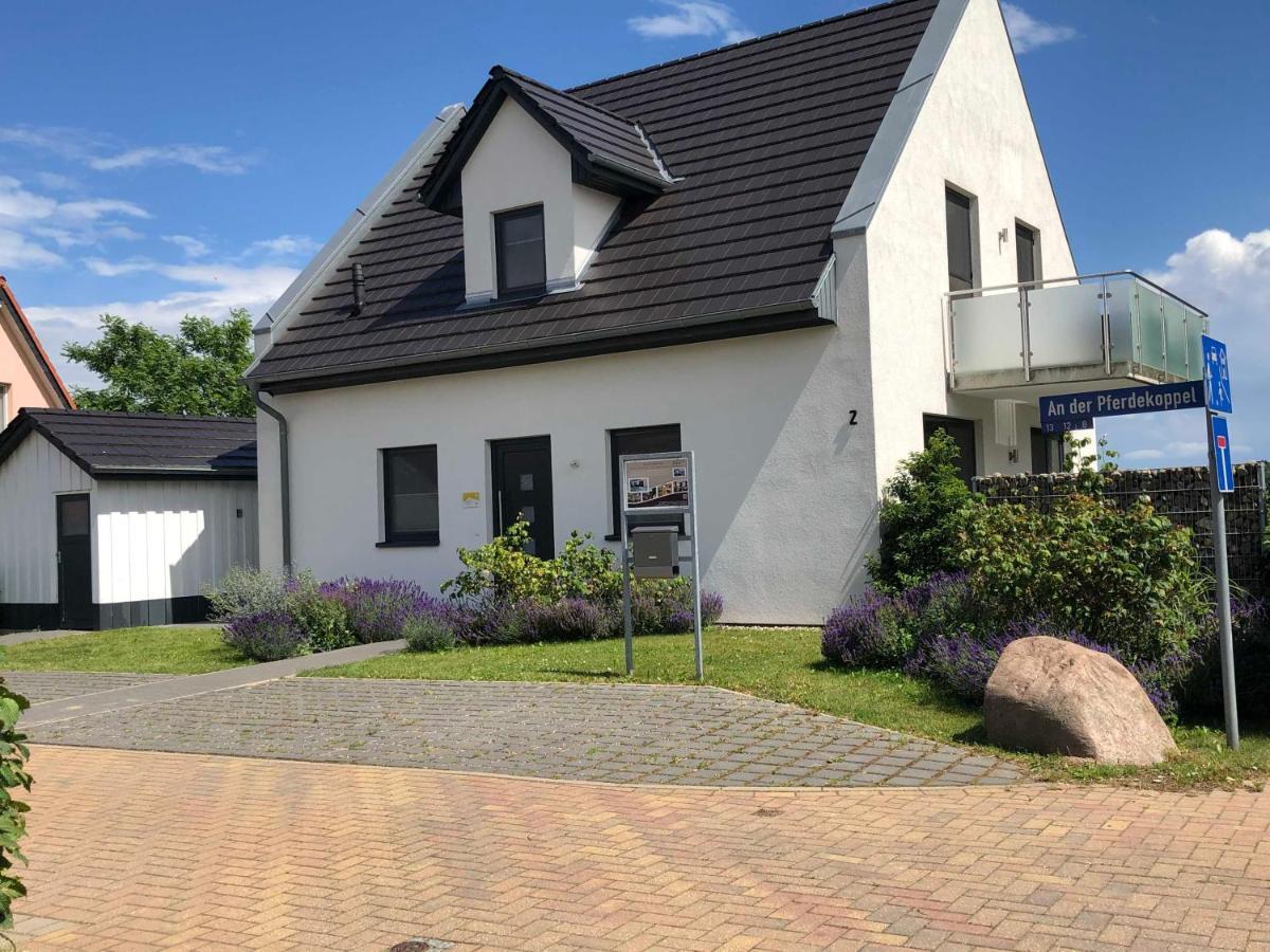 Ferienhaus Villa Major Goehren-Lebbin Exterior photo
